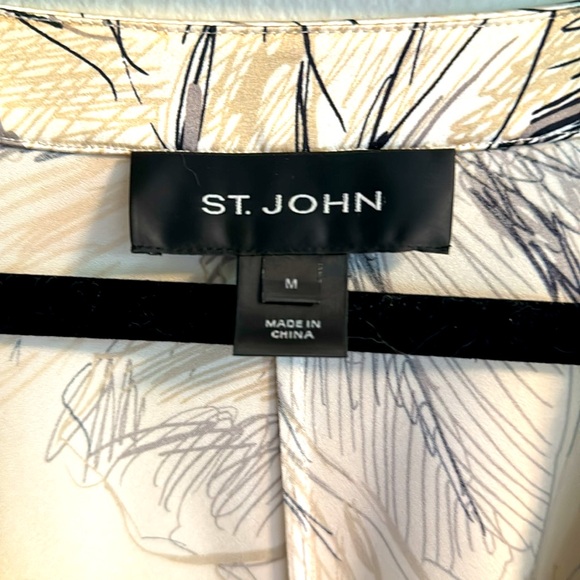 St. John couture silk blouse medium - Picture 6 of 6